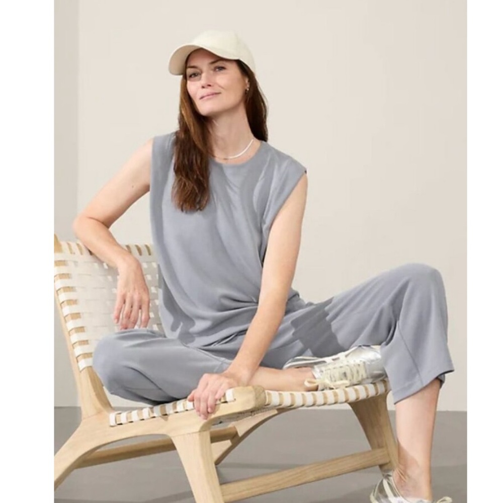 Athleta Seasoft Tank Top M Blue‎